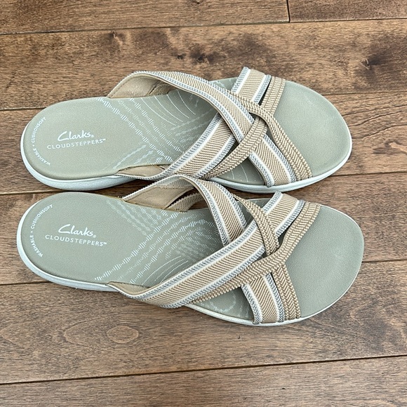 Mira Isle Slide Sandal Clark’s in EUC - Picture 2 of 5